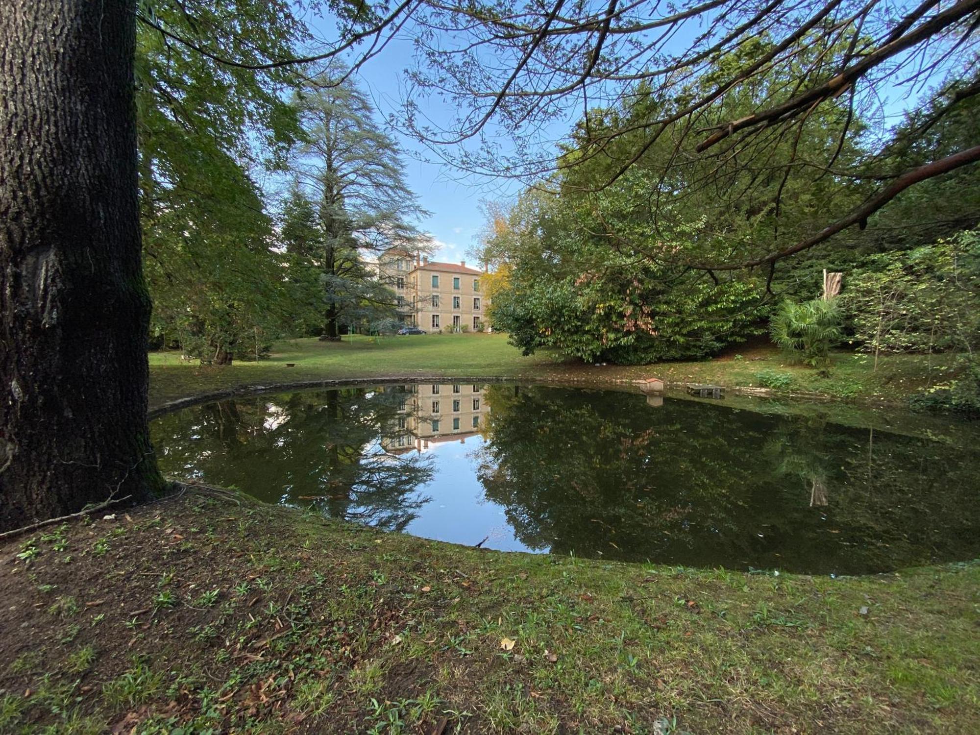 Villa Firmin Galimard - Gite Vals-les-Bains Exteriör bild